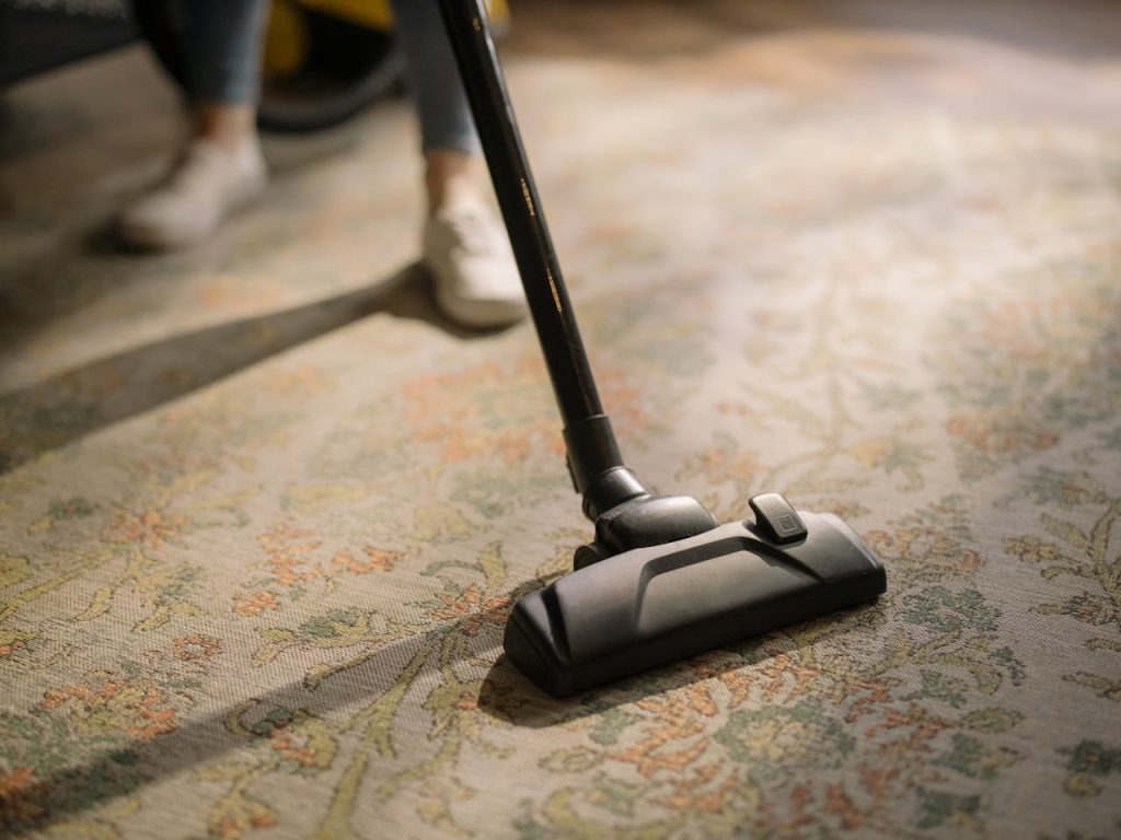 water damage carpet cleaning